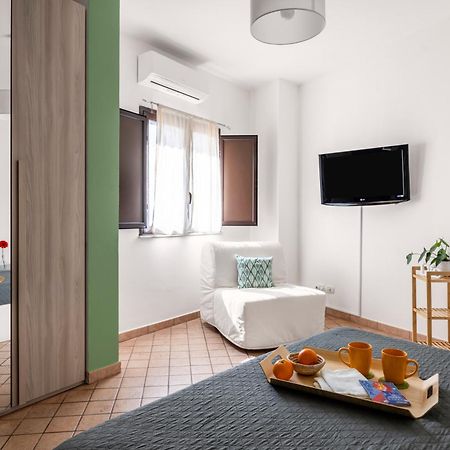 Didi House Duomo Apartment คาตาเนีย ภายนอก รูปภาพ