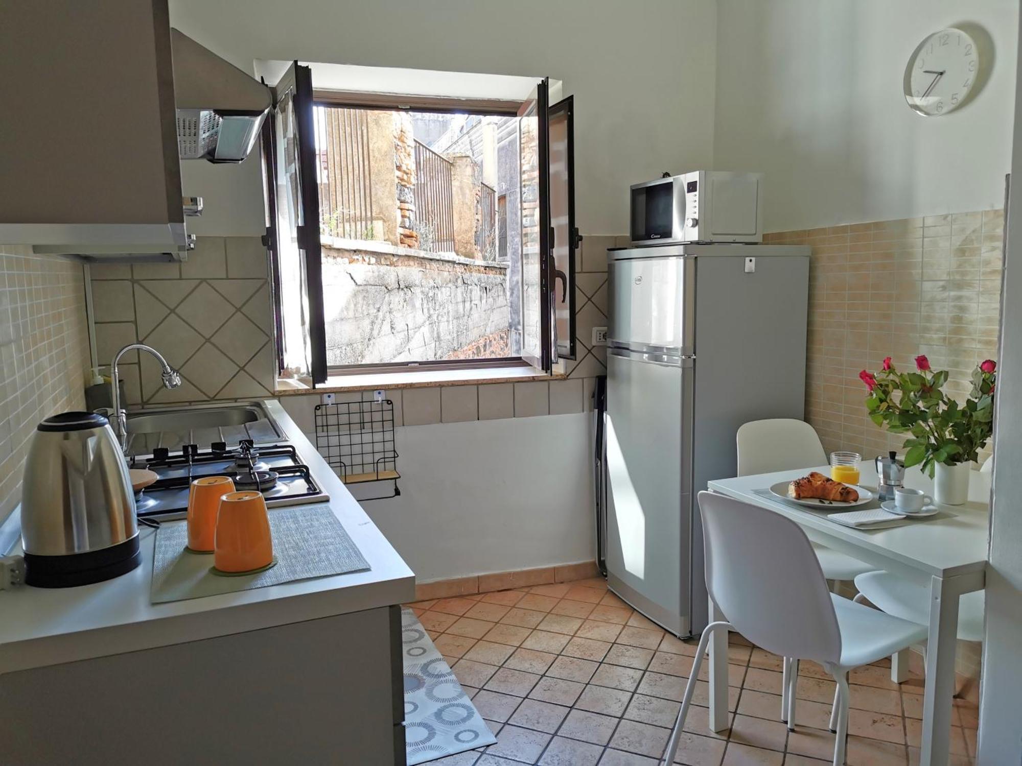 Didi House Duomo Apartment คาตาเนีย ภายนอก รูปภาพ